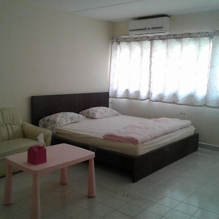 Impact Challenger Muang Thong Thani Service Apartment Bangkok Kültér fotó